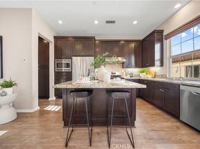 81 Strawberry Grv, Irvine CA 92620