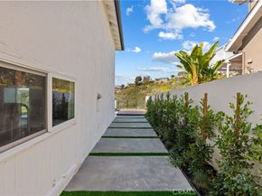 525 E Avenida San Juan, San Clemente CA 92672
