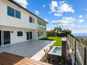 525 E Avenida San Juan, San Clemente CA 92672