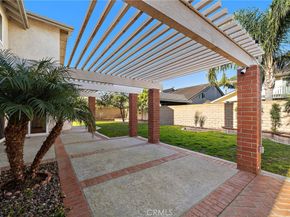 6221 Moonfield, Huntington Beach CA 92648