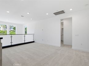 101 Red Oak, Lake Forest CA 92630