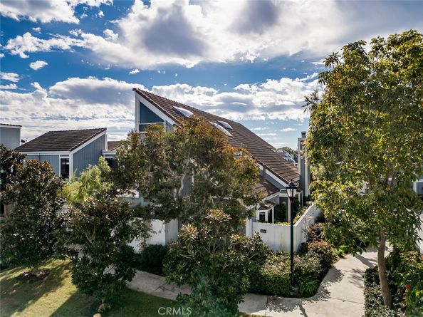 3572 Bravata, Huntington Beach CA 92649