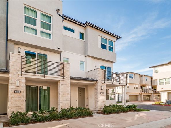 1602 W Bushell, Anaheim CA 92805