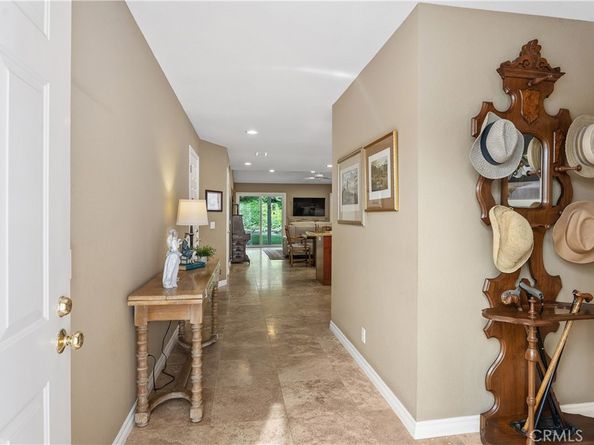 23436 Villena, Mission Viejo CA 92692