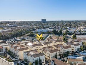 329 Ford, Costa Mesa CA 92627