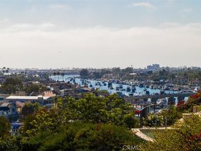 1535 Dolphin Terrace, Corona Del Mar CA 92625