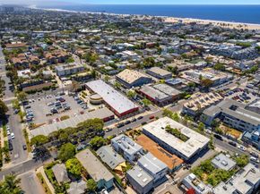 417 Sunset Avenue .5, Venice CA 90291