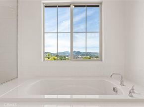 1670 Amanda Glen, Escondido CA 92029