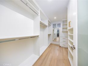 4011 Farmouth, Los Angeles CA 90027