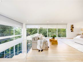 4011 Farmouth, Los Angeles CA 90027