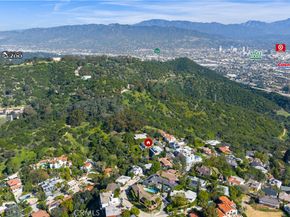 4011 Farmouth, Los Angeles CA 90027