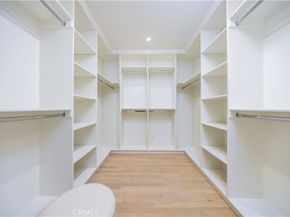 4011 Farmouth, Los Angeles CA 90027