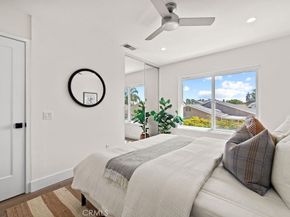937 Carnation, Costa Mesa CA 92626