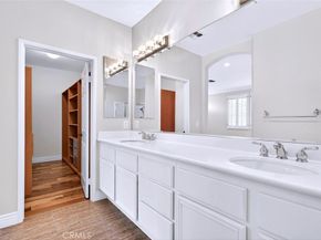 7 Three Rivers, Irvine CA 92602