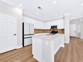 7 Three Rivers, Irvine CA 92602