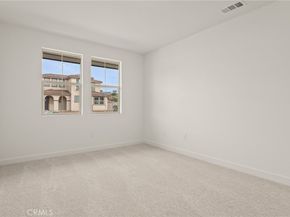 1390 N Amanda Glen N, Escondido CA 92029