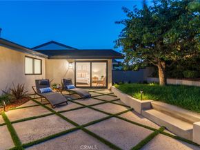 35 Beachcomber Drive, Corona Del Mar CA 92625