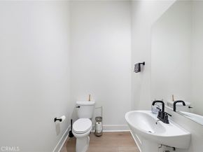 506 Deeann, Lake Forest CA 92610