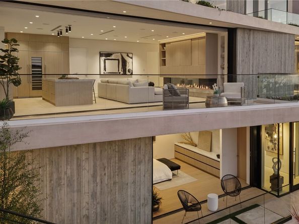 840 Gainsborough, Laguna Beach CA 92651