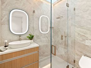 840 Gainsborough, Laguna Beach CA 92651