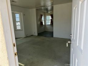 323 Elm, Inglewood CA 90301