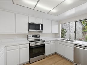 17284 Citron, Irvine CA 92612
