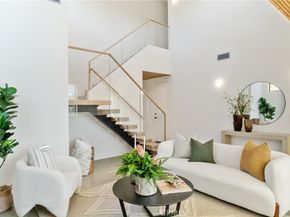 12123 Iowa, Los Angeles CA 90025
