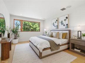 12123 Iowa, Los Angeles CA 90025
