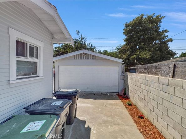 820 S Van Ness Avenue, Santa Ana CA 92701