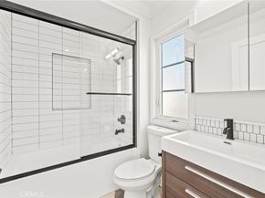 6204 Oak Avenue, Temple City CA 91780
