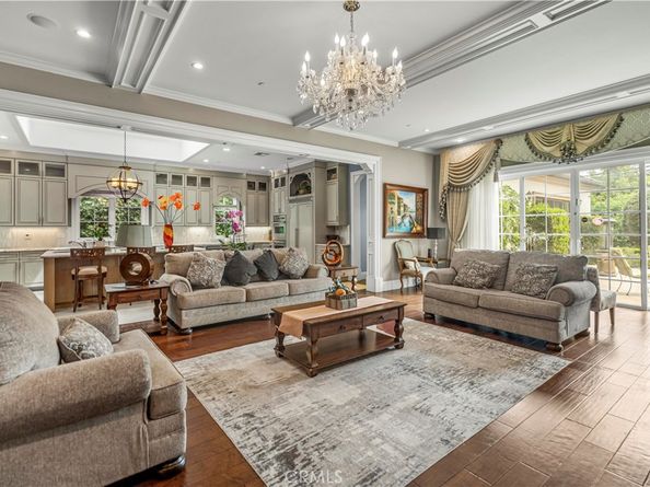 382 W Woodruff Avenue, Arcadia CA 91007