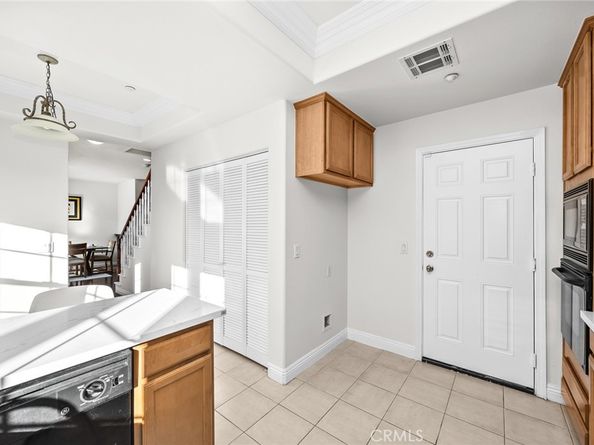 470 W Duarte B, Arcadia CA 91007