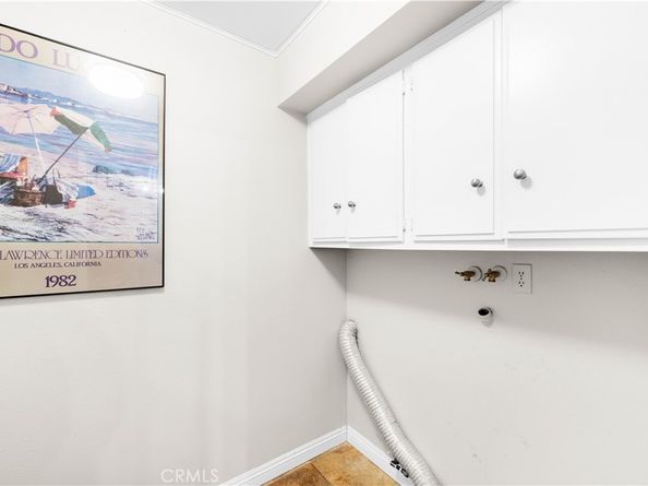 10126 Reseda 121, Northridge CA 91324