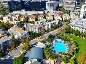 543 Rockefeller, Irvine CA 92612