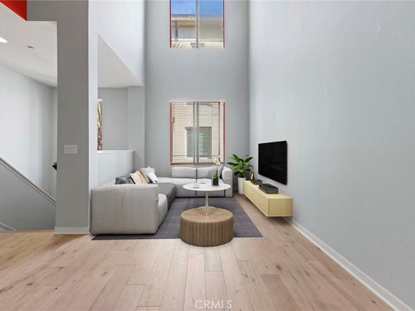 543 Rockefeller, Irvine CA 92612