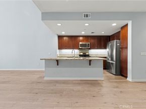 543 Rockefeller, Irvine CA 92612