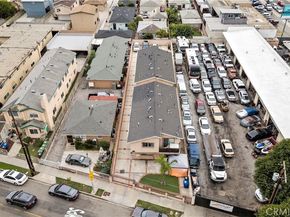 1652 Plaza Del Amo, Torrance CA 90501