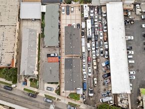 1652 Plaza Del Amo, Torrance CA 90501