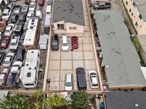 1652 Plaza Del Amo, Torrance CA 90501