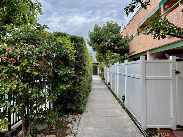 1126 Fairview 210, Arcadia CA 91007