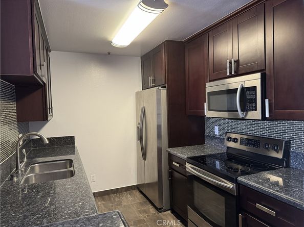 222 S Central 214, Los Angeles CA 90012