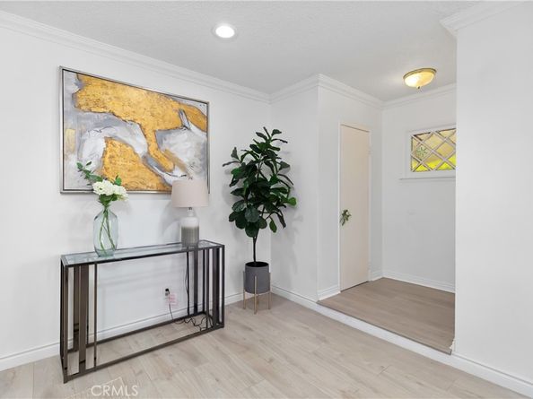 1037 E Grovecenter, West Covina CA 91790