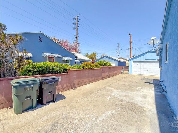 1037 E Grovecenter, West Covina CA 91790