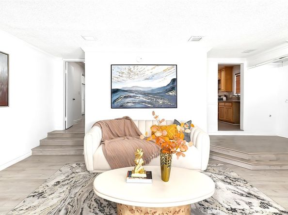 1037 E Grovecenter, West Covina CA 91790