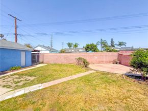 1037 E Grovecenter, West Covina CA 91790