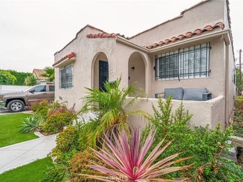 3421 Hillcrest Drive