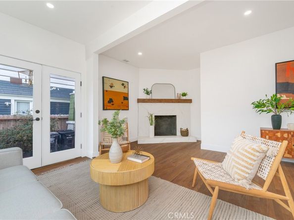 1633 Cimarron Street, Los Angeles CA 90019