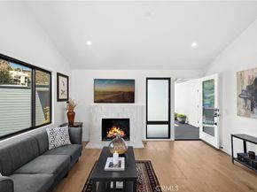 990 Meadowlark Drive, Laguna Beach CA 92651