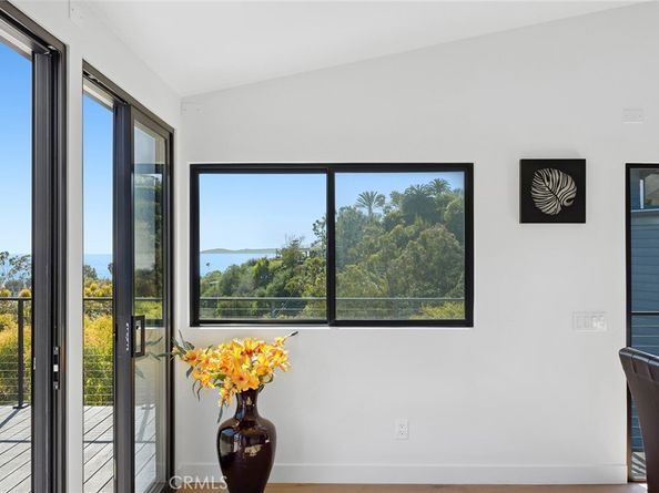 990 Meadowlark Drive, Laguna Beach CA 92651