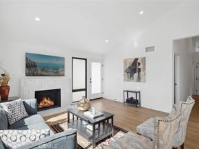 990 Meadowlark Drive, Laguna Beach CA 92651